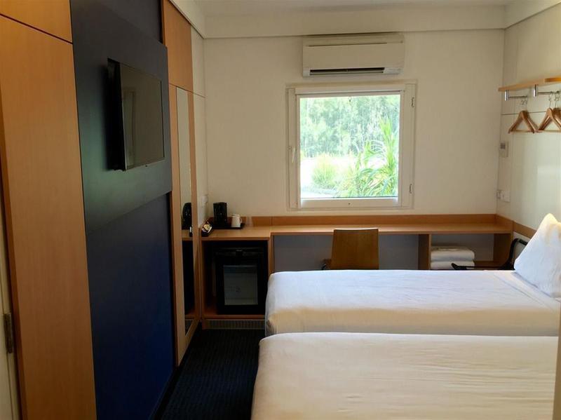 Ibis Budget - Госфорд Экстерьер фото
