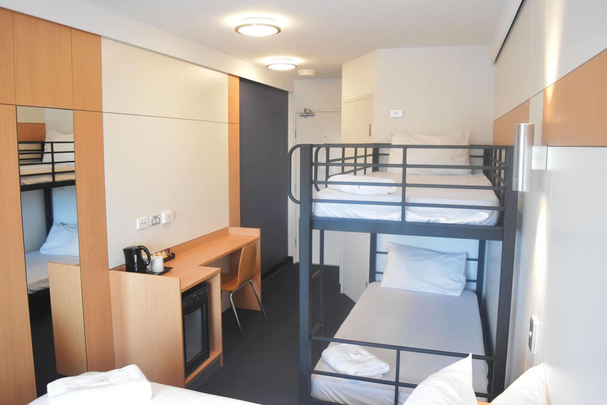Ibis Budget - Госфорд Экстерьер фото